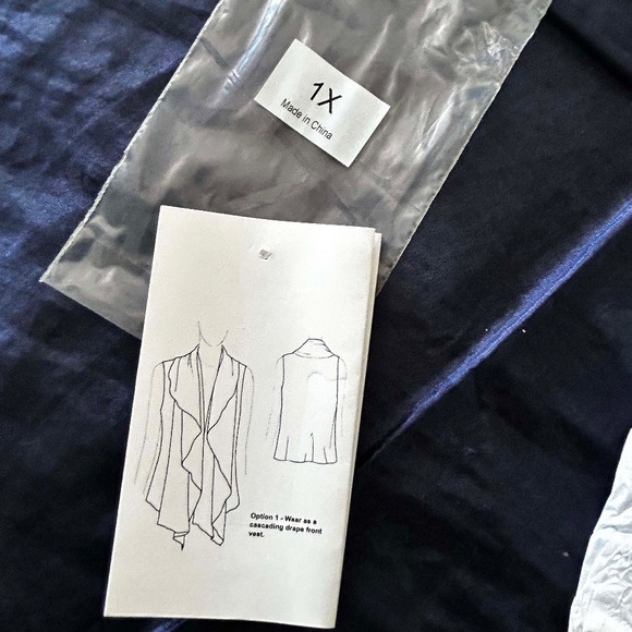 VEST, LUXE KNIT, BLUE, SZ 1X, 4 IN 1 STYLES, JOAN RIVERS, IN ORIGINAL BAG, TAG - Picture 5 of 15